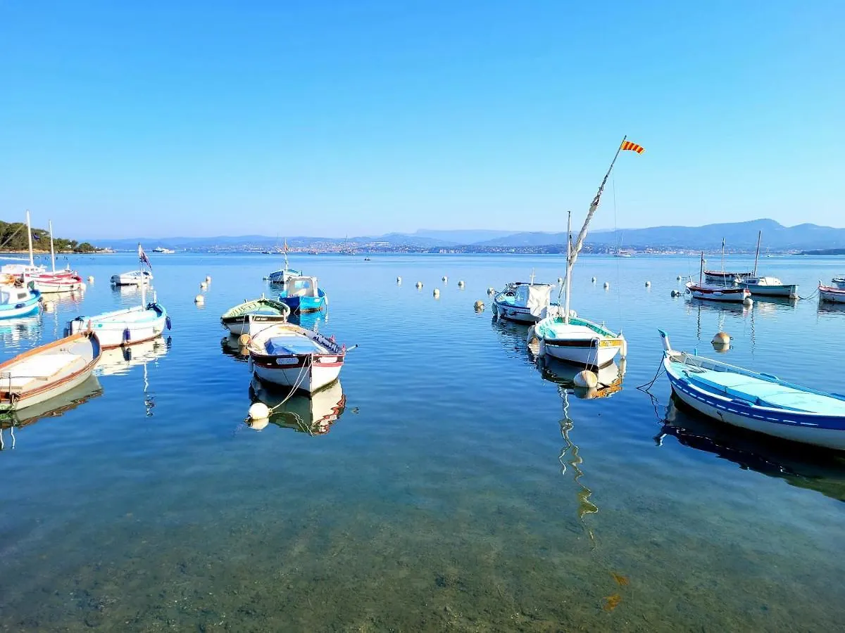 Ecrin De Verdure De 45 M2 - Plage A 400M - Jardin, Parking Prive, Wifi Le Brusc Holiday home